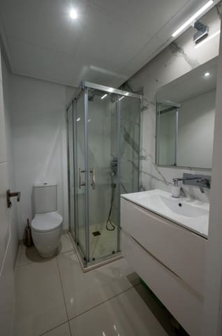 2 makuuhuone Huoneisto myytävänä paikassa Torre de la Horadada, Pilar de la Horadada mukana uima-altaan - 345 000 € (Ref: 10084041)