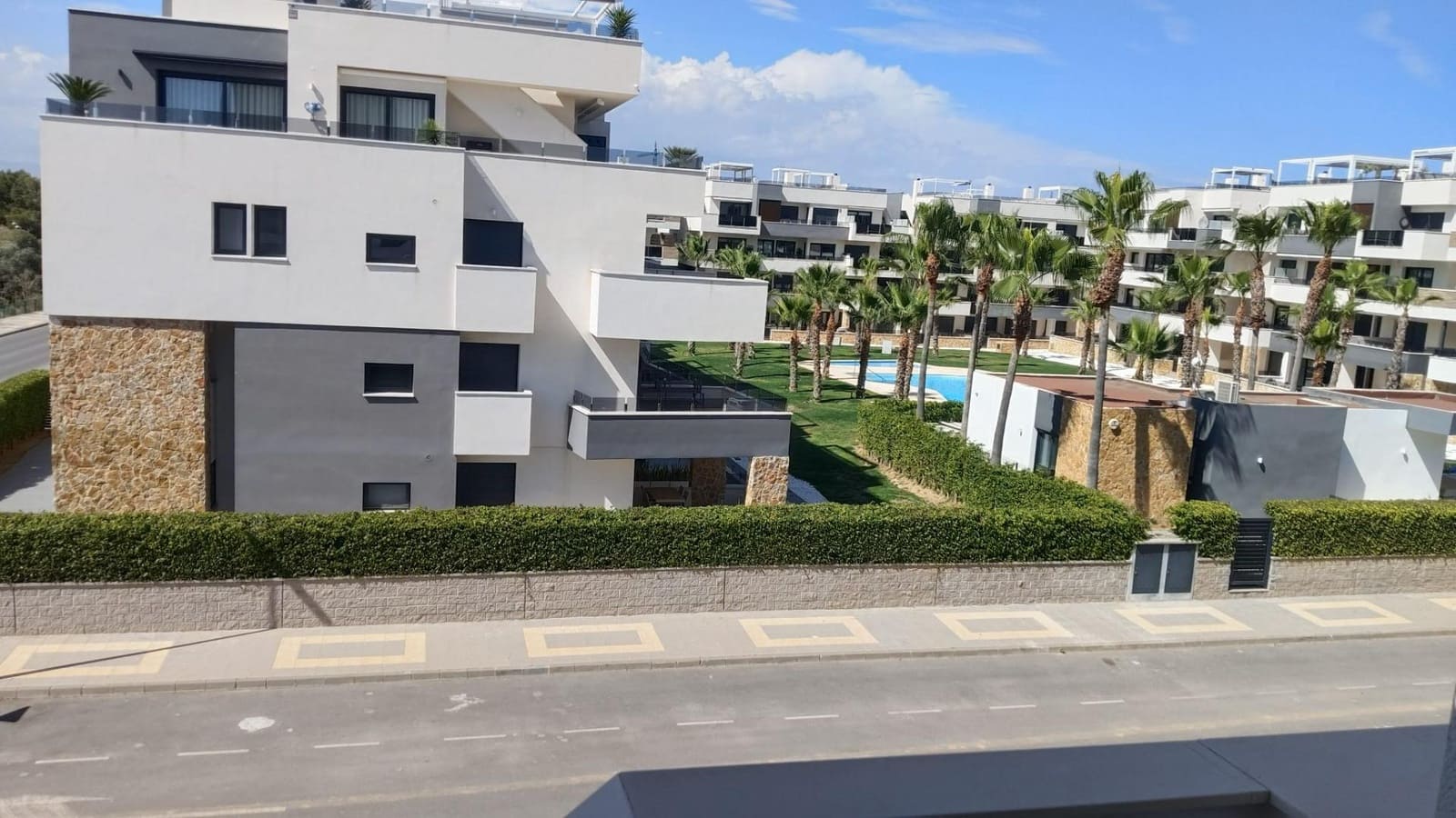 2 bedroom Apartment for sale in Orihuela Costa - € 269,000 (Ref: 10084052)