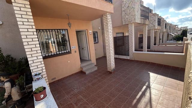 2 soveværelse Byhus til salg i Los Altos med swimmingpool - € 195.000 (Ref: 10084053)