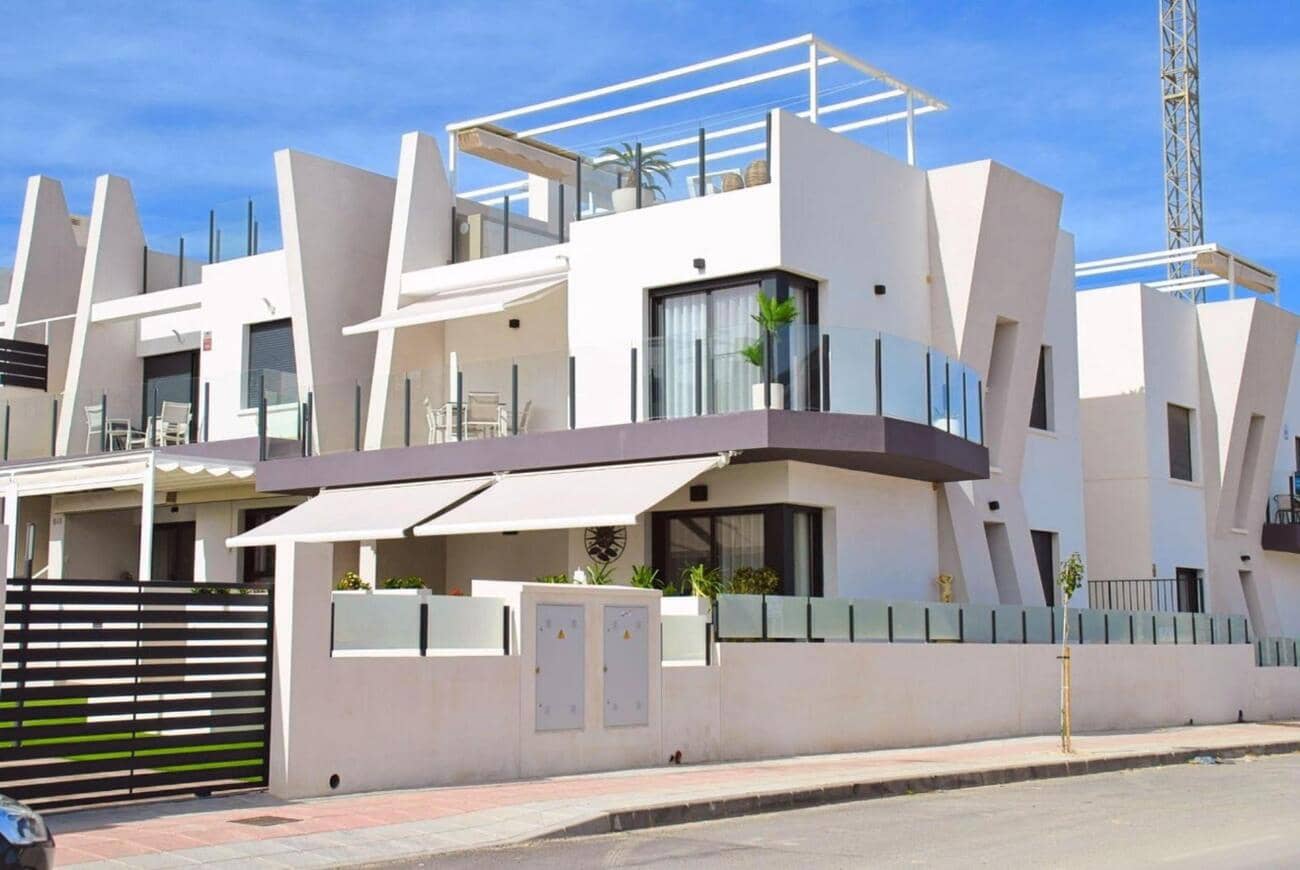 2 slaapkamer Penthouse te koop in San Miguel de Salinas met zwembad - € 299.000 (Ref: 10084054)