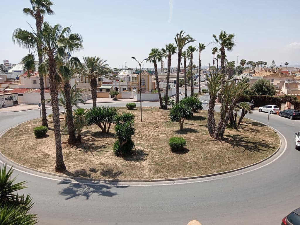 3 sypialnia Apartament na sprzedaż w Torrevieja z basenem - 170 000 € (Ref: 10084055)