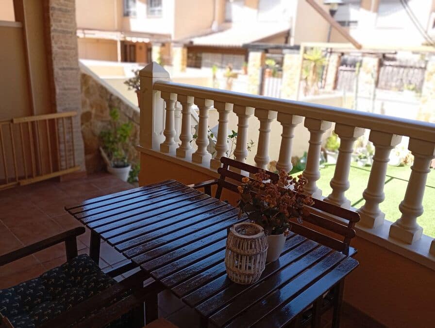 Casa de 2 habitaciones en Guardamar del Segura en venta con piscina garaje - 269.000 € (Ref: 10084064)