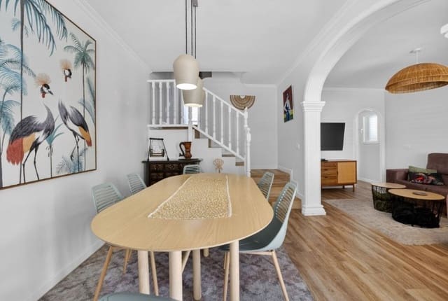 3 soveværelse Byhus til salg i Parque de las Naciones, Torrevieja med garage - € 395.000 (Ref: 10084065)