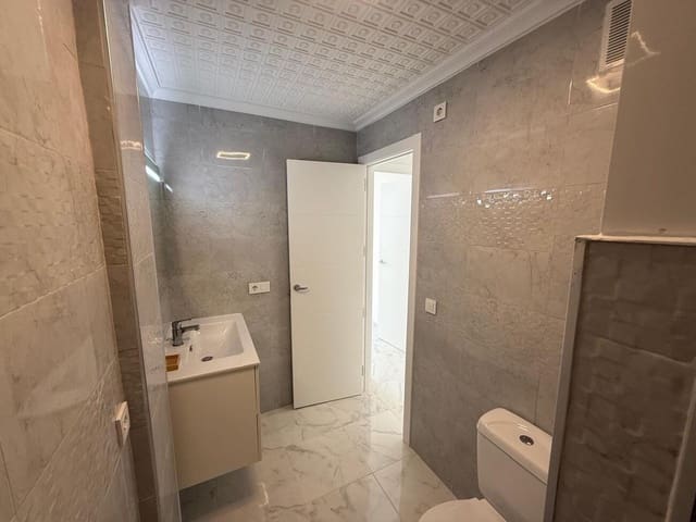 3 soveværelse Lejlighed til salg i Parque de las Naciones, Torrevieja med swimmingpool - € 249.900 (Ref: 10084069)