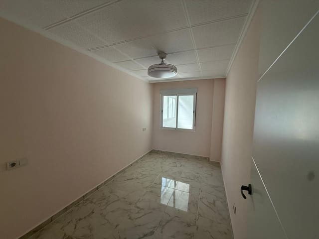 3 soveværelse Lejlighed til salg i Parque de las Naciones, Torrevieja med swimmingpool - € 249.900 (Ref: 10084069)