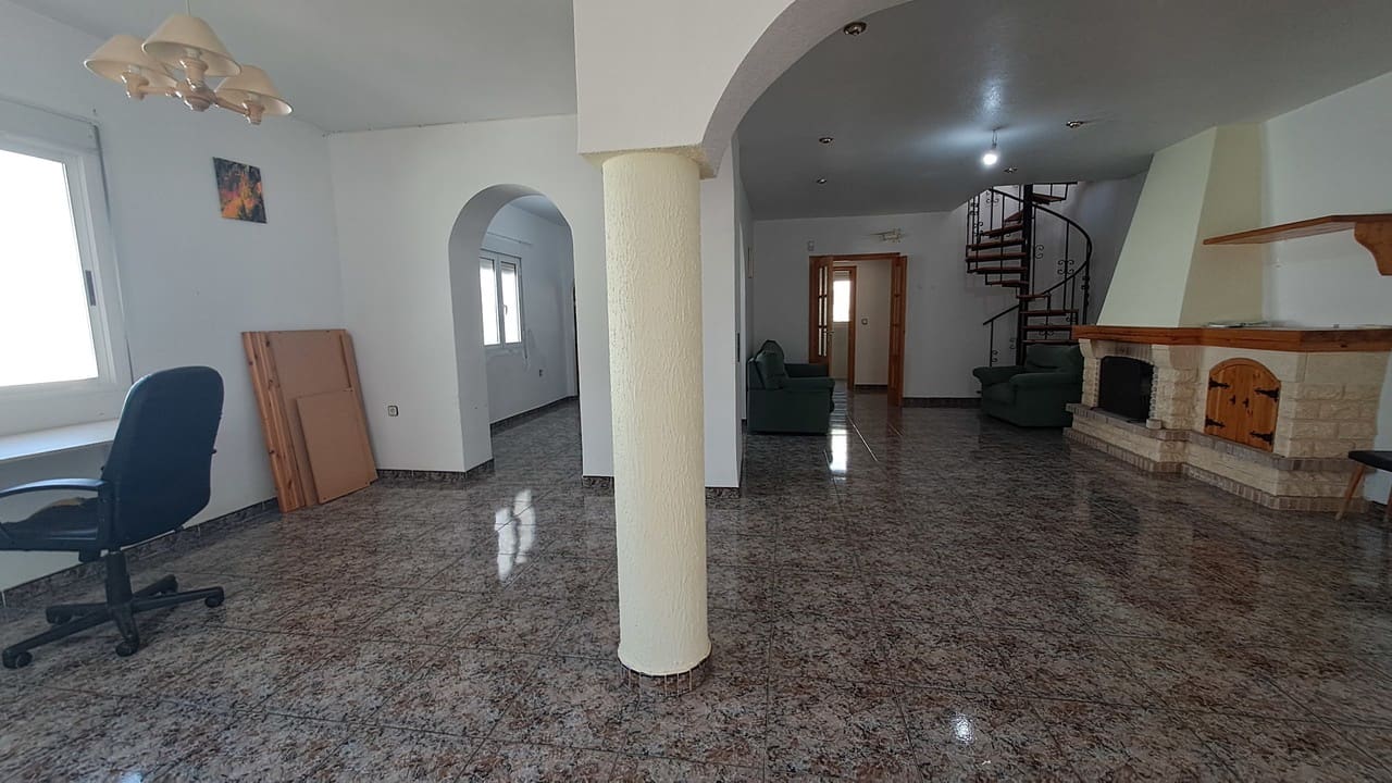 5 sypialnia Willa na sprzedaż w Villamartin - 519 000 € (Ref: 10084085)