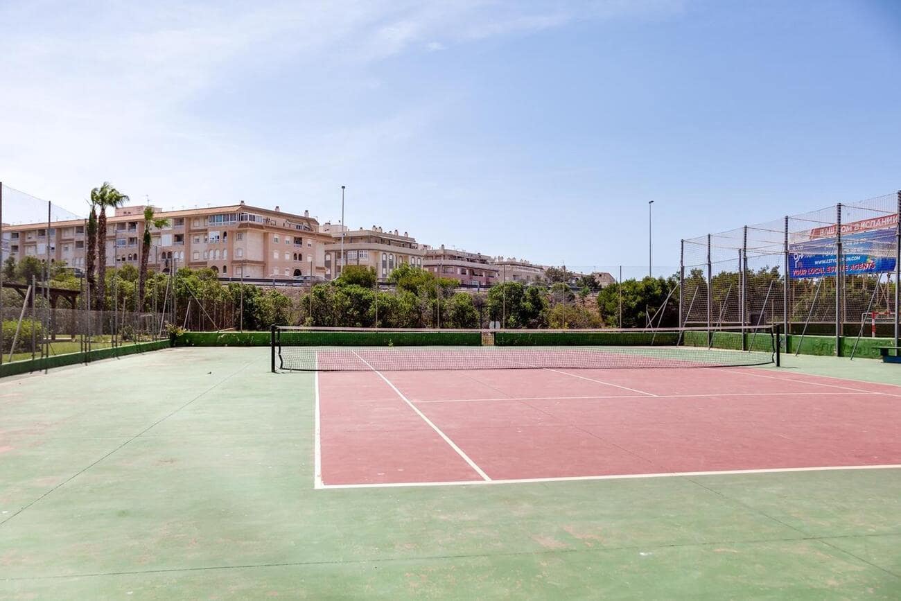2 camera da letto Bungalow in vendita in Torrevieja con piscina garage - 175.000 € (Rif: 10084090)