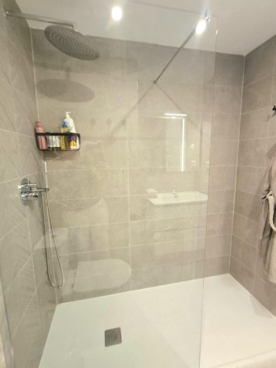 3 makuuhuone Huoneisto myytävänä paikassa Orihuela Costa mukana uima-altaan - 390 000 € (Ref: 10084102)