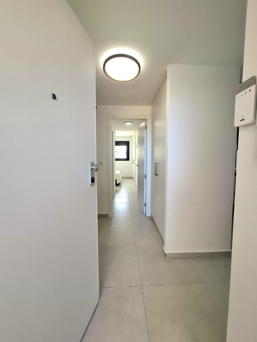 3 makuuhuone Huoneisto myytävänä paikassa Orihuela Costa mukana uima-altaan - 390 000 € (Ref: 10084102)