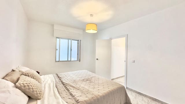 3 sypialnia Apartament na sprzedaż w Las Piscinas Naturales, Torrevieja - 179 000 € (Ref: 10084105)