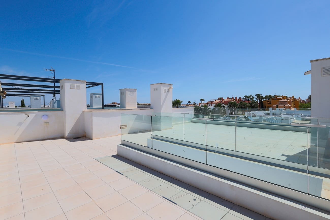 3 sovrum Takvåning till salu i Mar de Cristal - 277 500 € (Ref: 10084132)