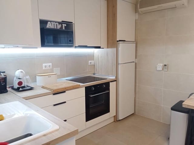 Bungalow de 2 habitaciones en El Chaparral - La Siesta - La Torreta, Torrevieja en venta con garaje - 156.000 € (Ref: 10084192)