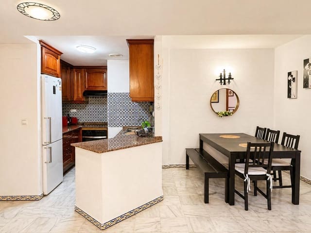 Apartamento de 3 habitaciones en Playa de los Locos, Torrevieja en venta con piscina garaje - 255.000 € (Ref: 10084198)