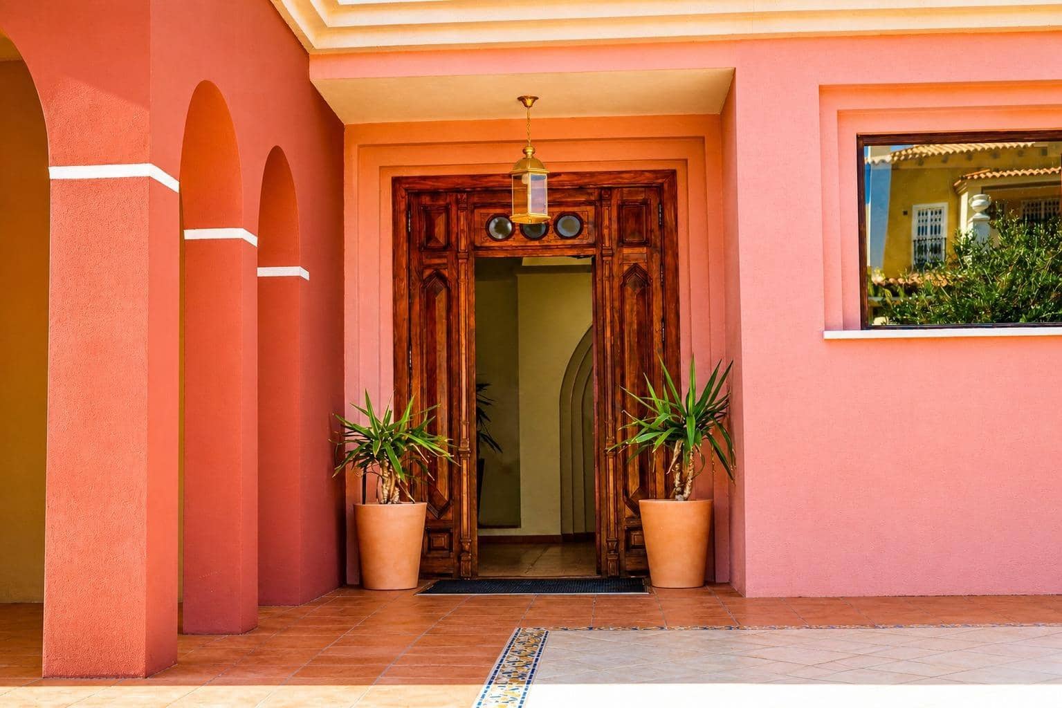 Apartamento de 3 habitaciones en Torrevieja en venta con piscina garaje - 255.000 € (Ref: 10084198)