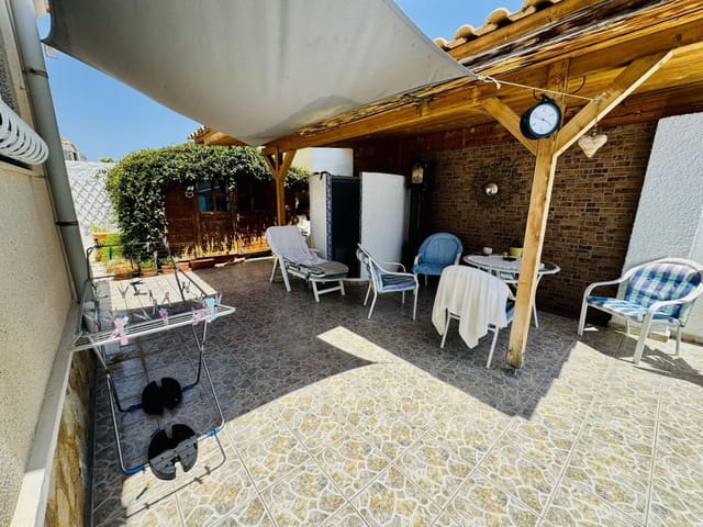 2 quarto Moradia para venda em El Chaparral, Torrevieja com piscina - 315 000 € (Ref: 10084202)
