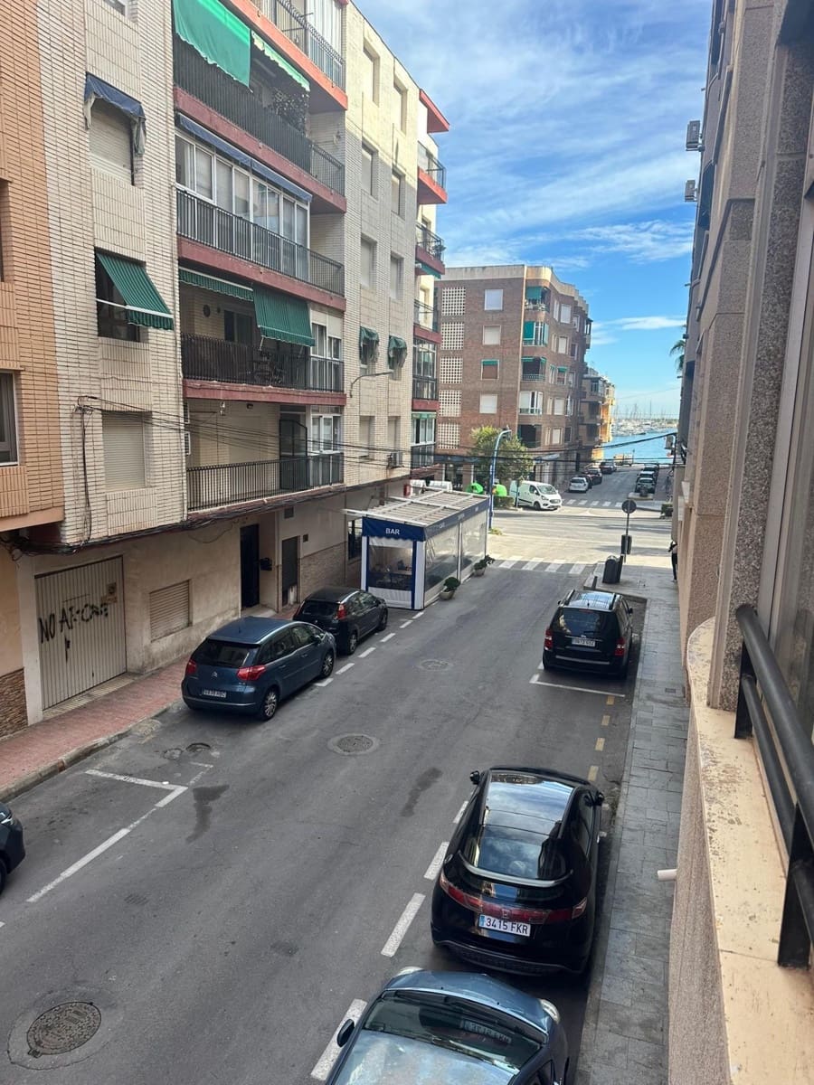 3 slaapkamer Appartement te koop in Torrevieja - € 168.000 (Ref: 10084211)