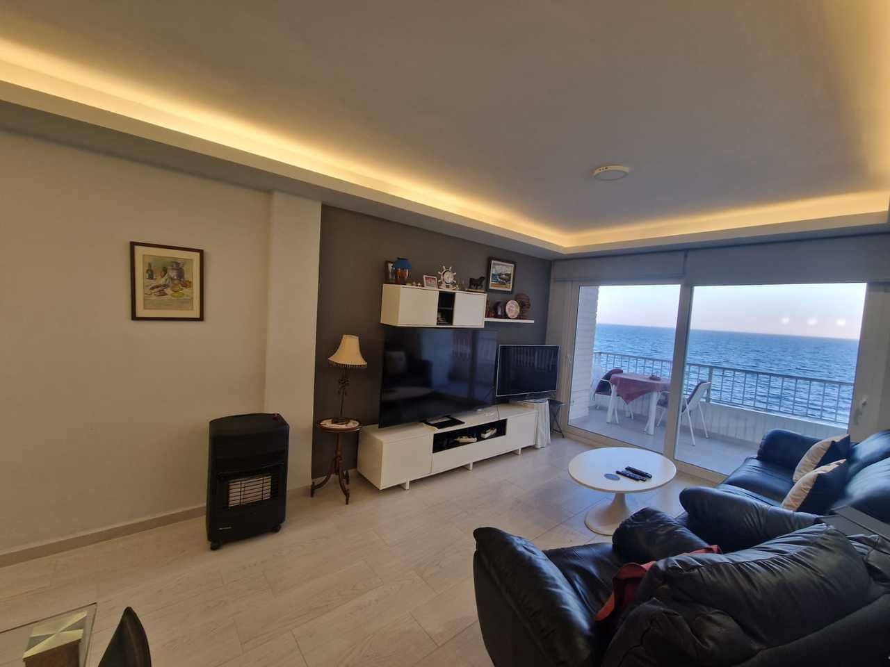 3 bedroom Apartment for sale in Torrevieja - € 335,000 (Ref: 10084217)