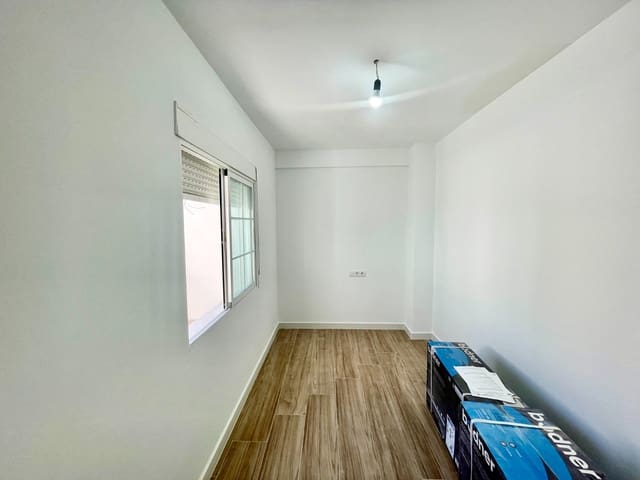 3 makuuhuone Omakotitalo myytävänä paikassa Daya Vieja - 165 900 € (Ref: 10084223)