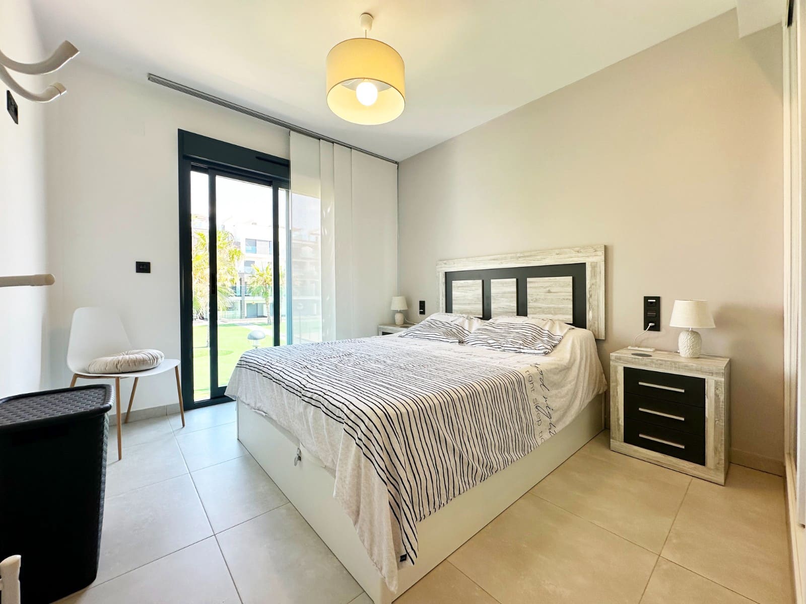 2 chambre Appartement à vendre à Guardamar del Segura avec piscine garage - 289 000 € (Ref: 10084228)