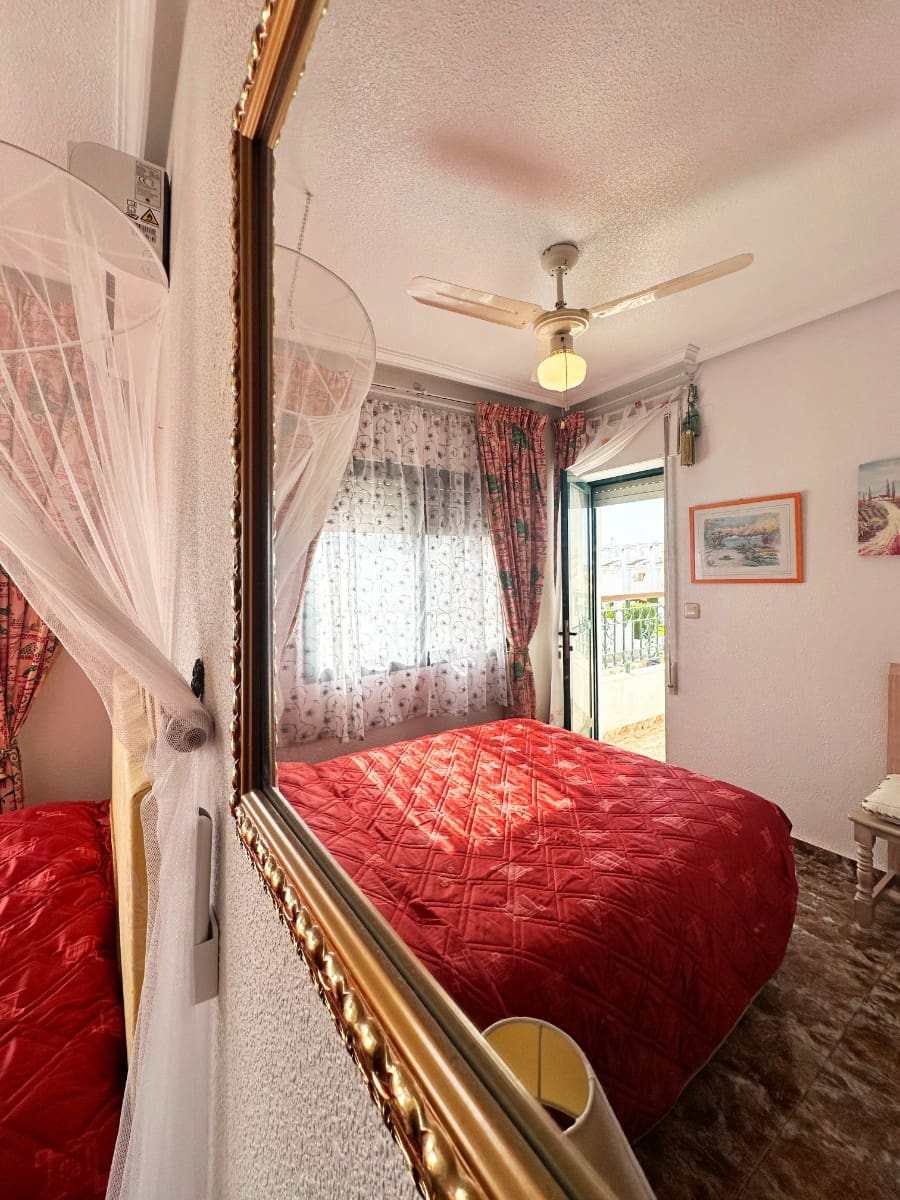 3 Zimmer Villa zu verkaufen in Orihuela Costa mit Pool - 250.000 € (Ref: 10084231)