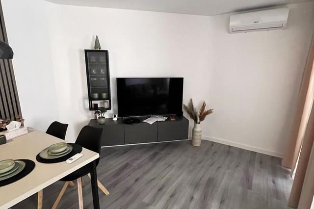 Apartamento de 2 habitaciones en Avenida Habaneras - Curva de Palangre, Torrevieja en venta - 189.000 € (Ref: 10084234)