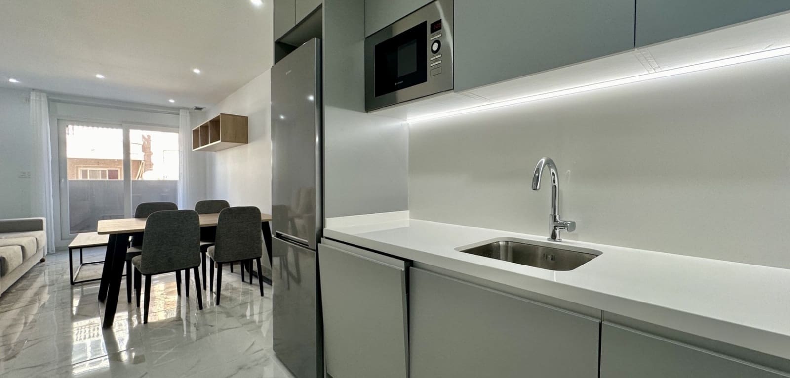 2 sypialnia Apartament na sprzedaż w Torrevieja - 239 000 € (Ref: 10084246)