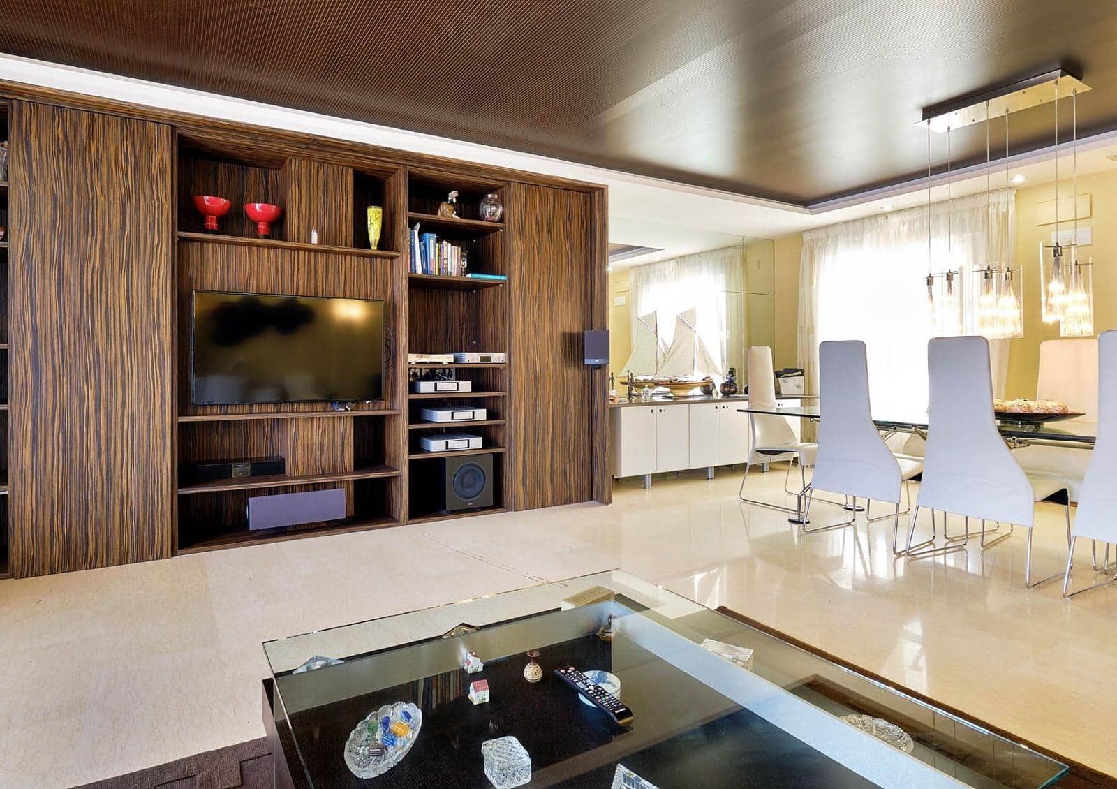 3 bedroom Apartment for sale in Torrevieja - € 525,000 (Ref: 10084257)