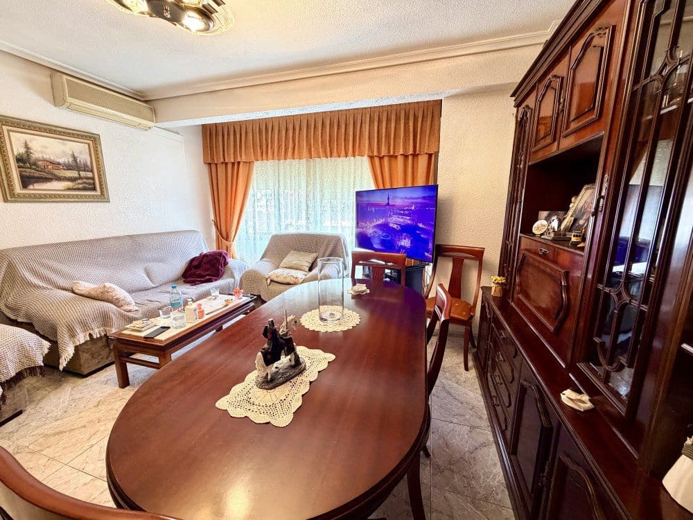 6 sovrum Lägenhet till salu i Torrevieja - 600 000 € (Ref: 10084258)