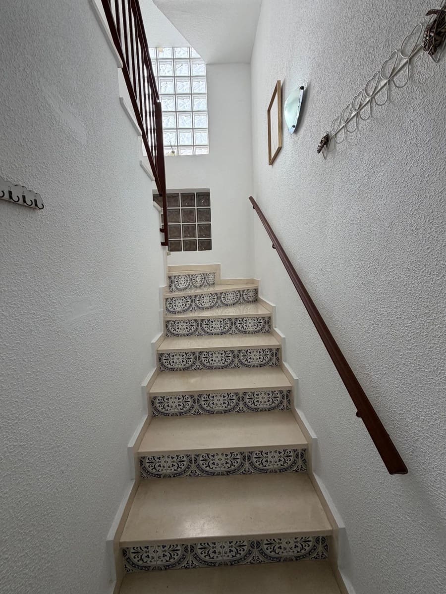4 makuuhuone Omakotitalo myytävänä paikassa Orihuela Costa - 279 000 € (Ref: 10084263)