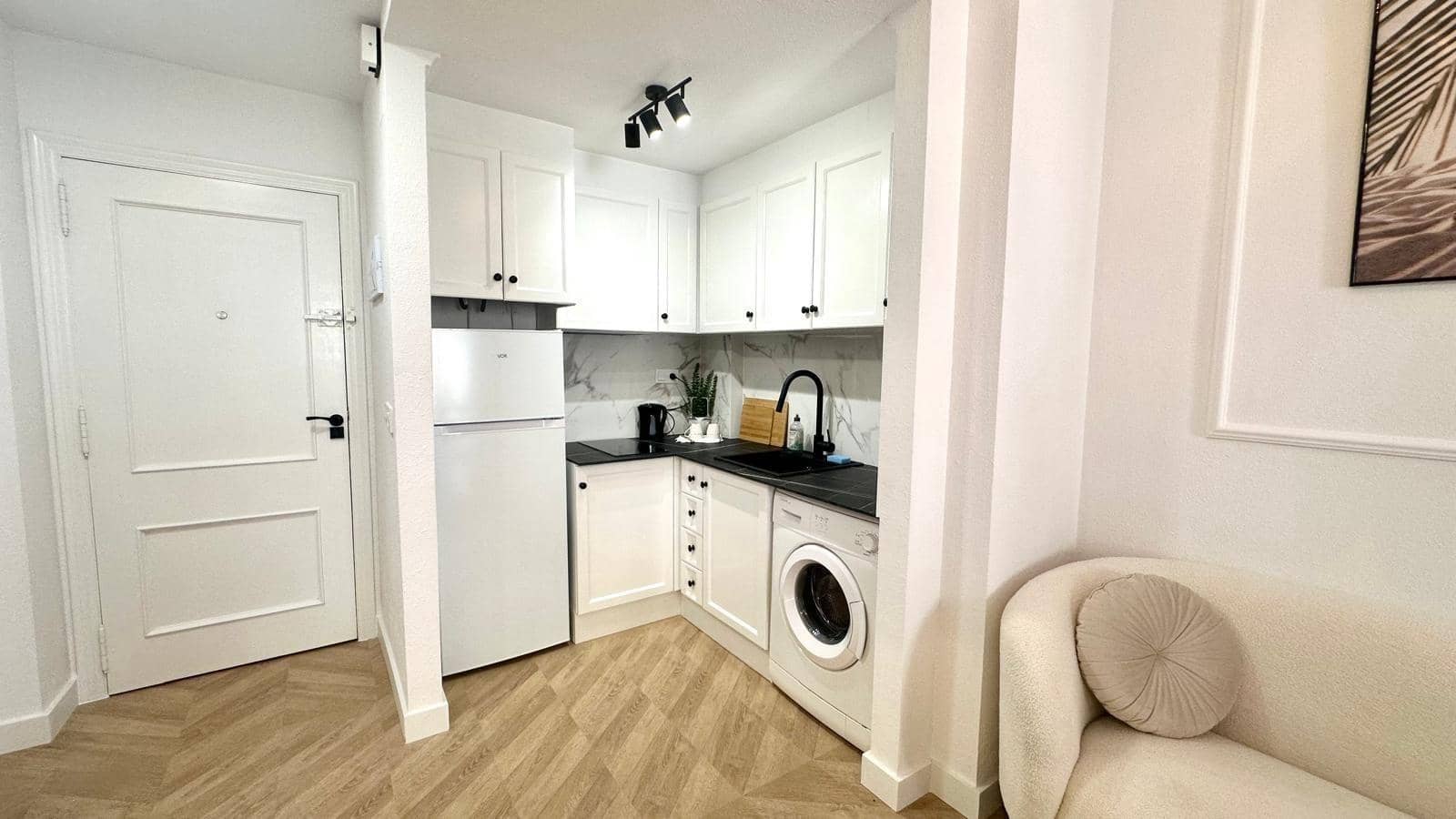 2 sypialnia Apartament na sprzedaż w Torrevieja z basenem - 164 900 € (Ref: 10084280)