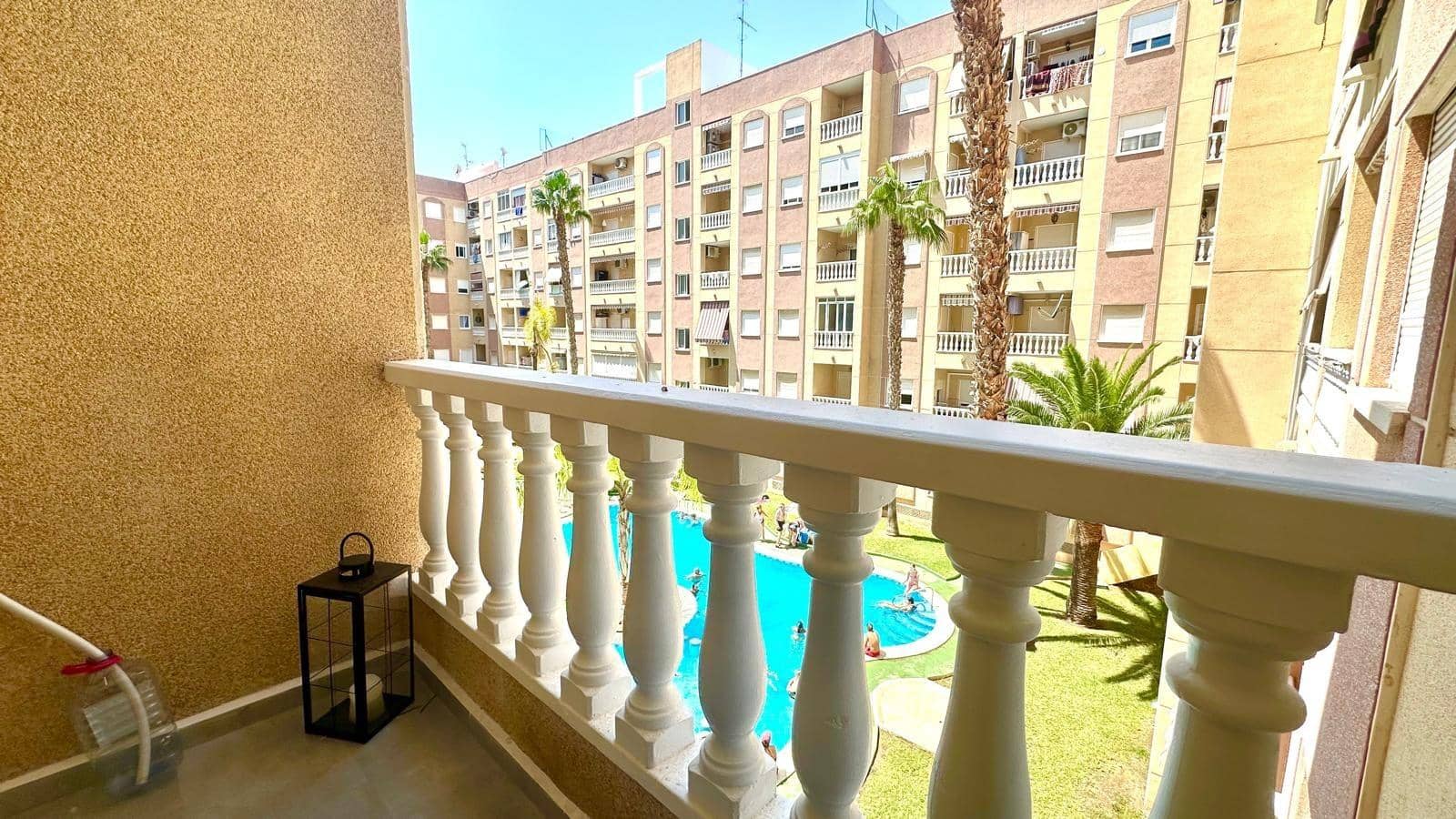 2 sypialnia Apartament na sprzedaż w Torrevieja z basenem - 164 900 € (Ref: 10084280)