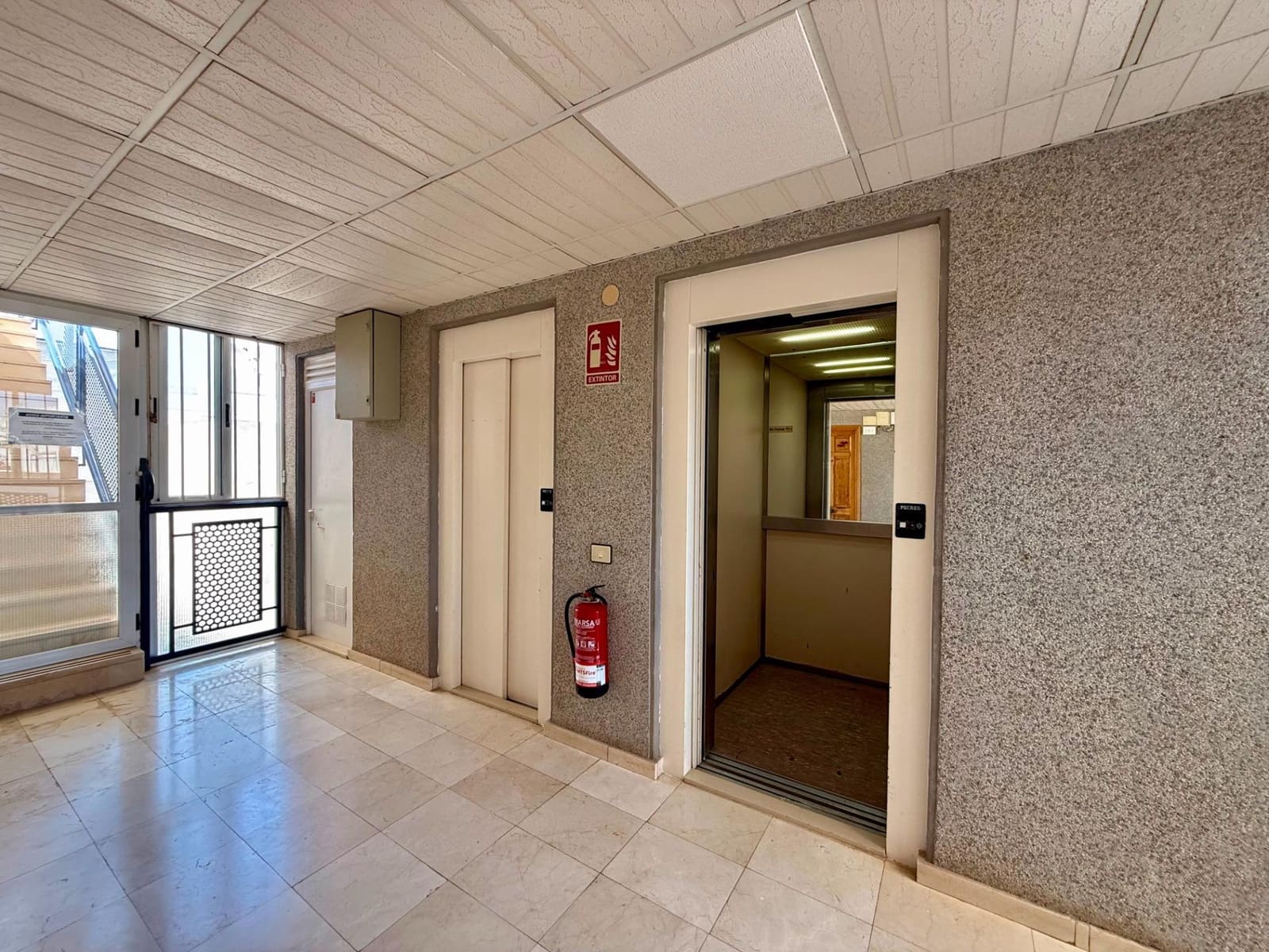2 sovrum Lägenhet till salu i Torrevieja - 219 900 € (Ref: 10084318)