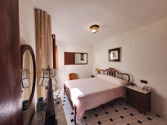 3 bedroom Apartment for sale in Playa del Acequión, Torrevieja - € 164,900 (Ref: 10084328)