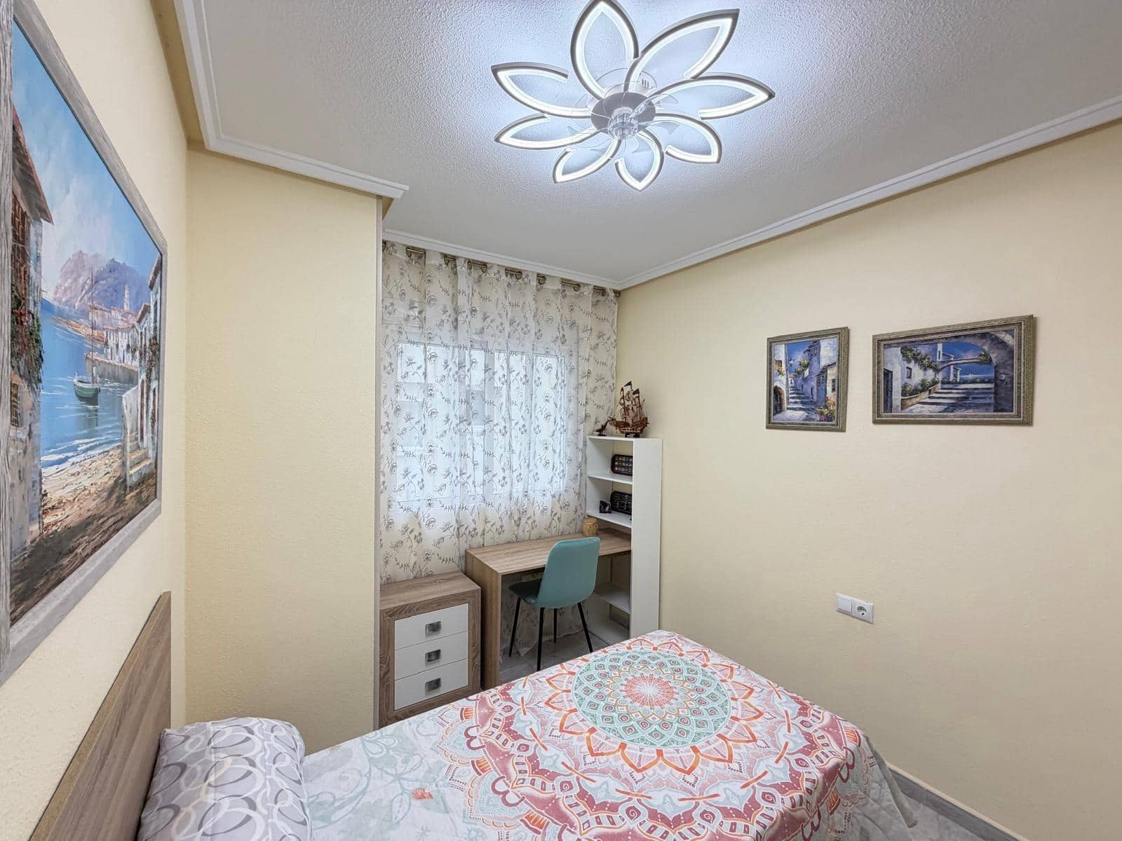 3 sypialnia Apartament na sprzedaż w Torrevieja - 230 000 € (Ref: 10084333)