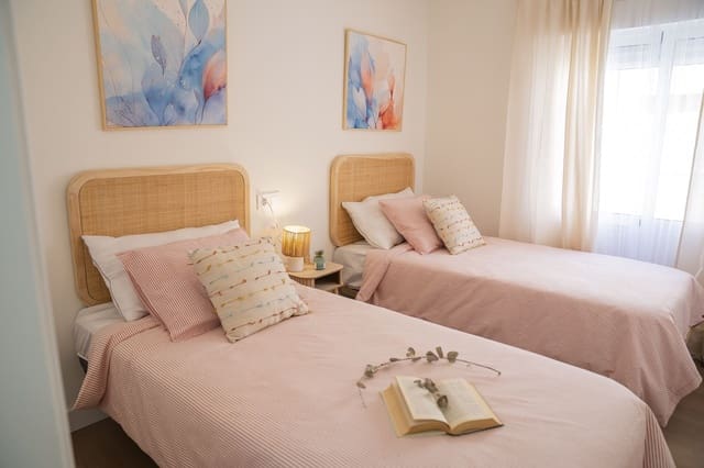 3 makuuhuone Huoneisto myytävänä paikassa Los Cuarteros, San Pedro del Pinatar mukana uima-altaan - 166 000 € (Ref: 10084337)