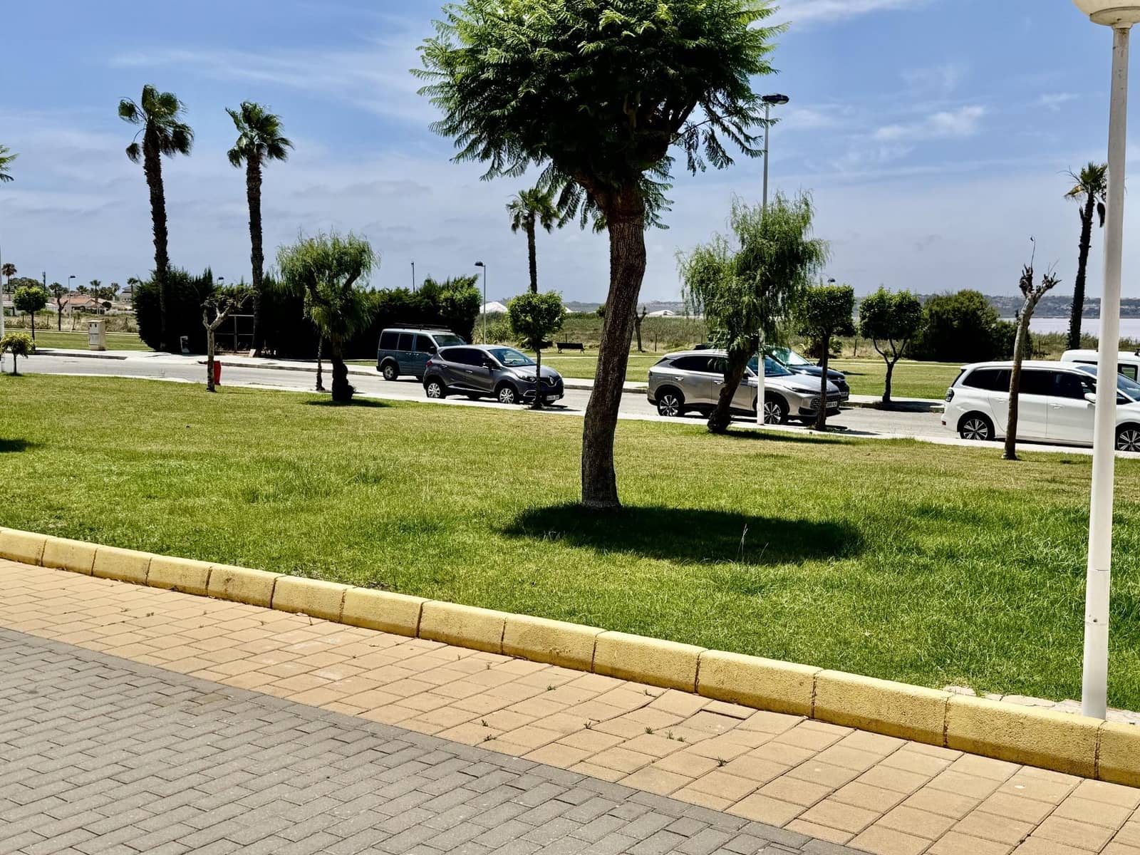 2 quarto Casa em Banda para venda em Torrevieja com piscina - 169 500 € (Ref: 10084341)