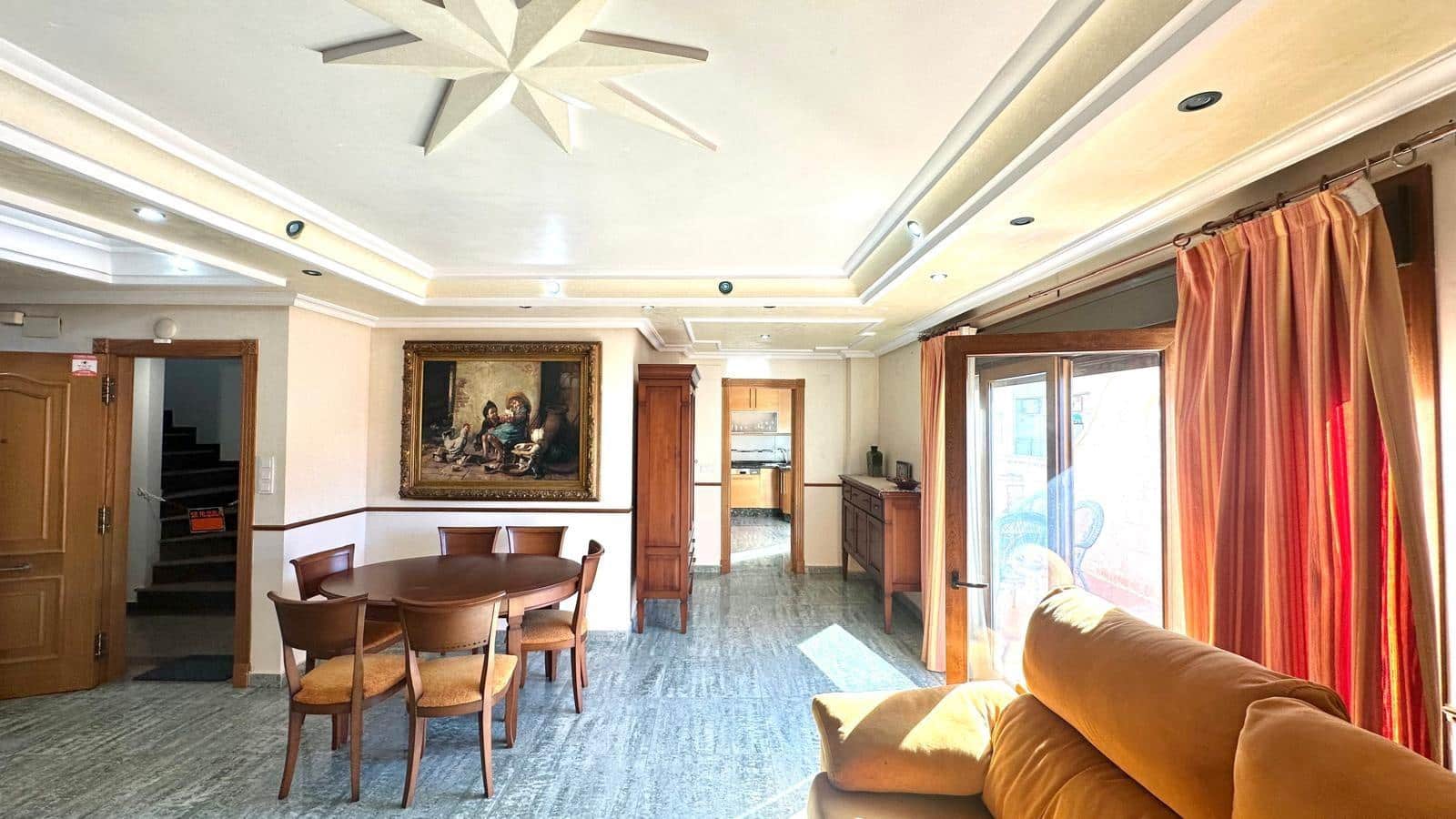 4 makuuhuone Huoneisto myytävänä paikassa Torrevieja - 480 000 € (Ref: 10084355)