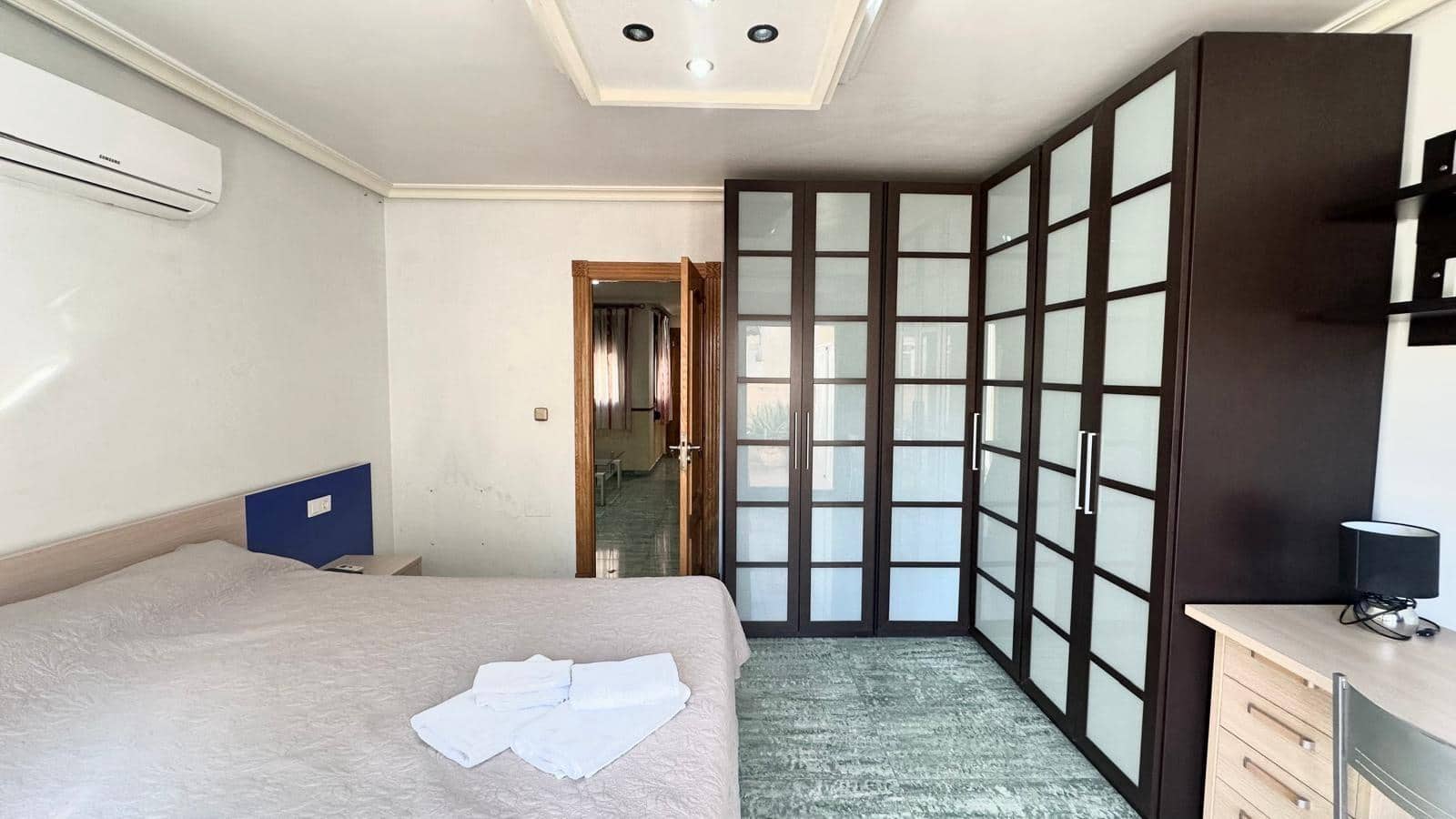 4 makuuhuone Huoneisto myytävänä paikassa Torrevieja - 480 000 € (Ref: 10084355)