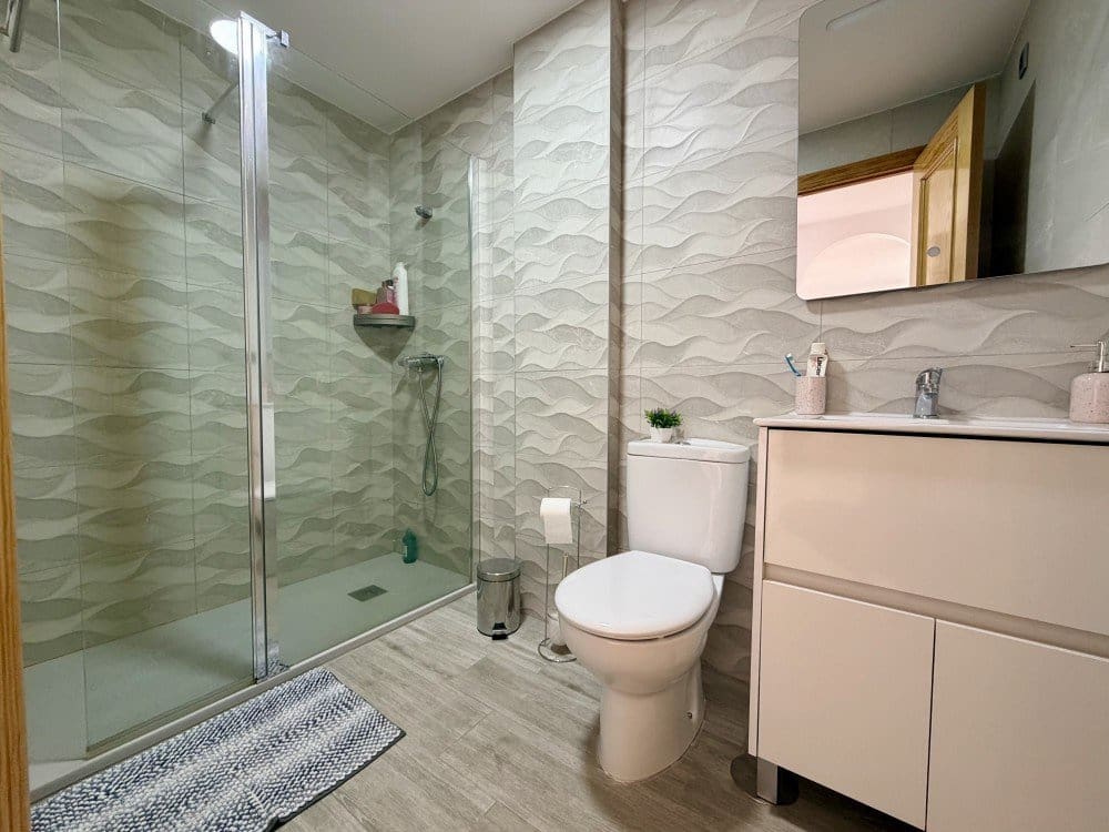3 Zimmer Apartment zu verkaufen in Guardamar del Segura mit Garage - 224.000 € (Ref: 10084373)