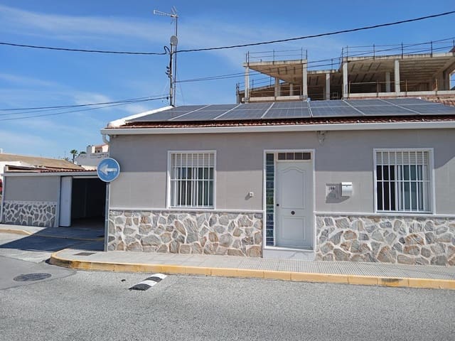 4 bedroom Townhouse for sale in Los Montesinos with pool garage - € 285,000 (Ref: 10084405)
