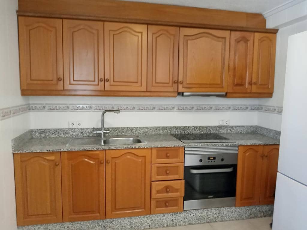 4 bedroom Townhouse for sale in Los Montesinos with pool garage - € 285,000 (Ref: 10084405)