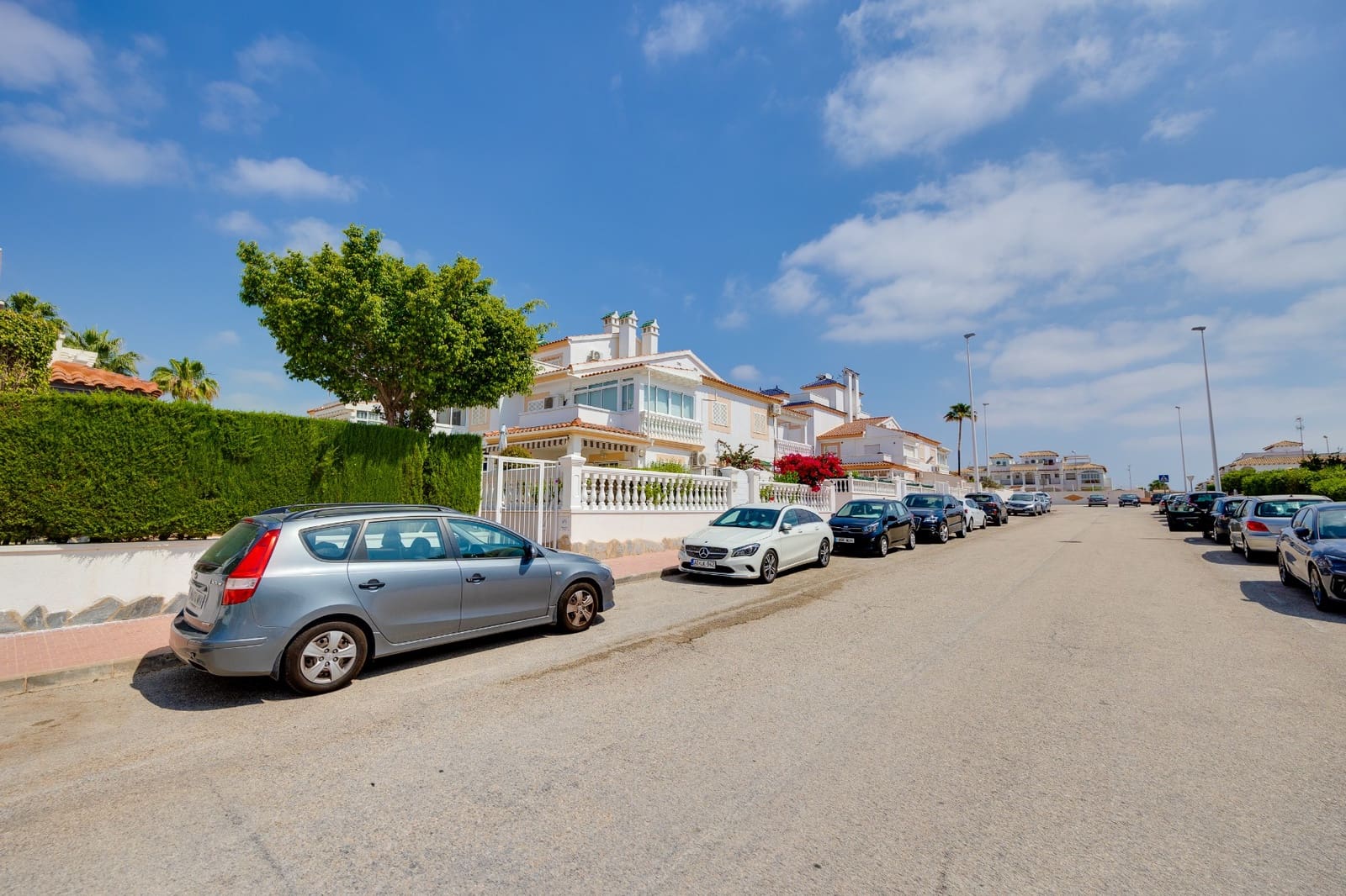 Apartamento de 2 habitaciones en Orihuela Costa en venta con piscina - 229.000 € (Ref: 10084423)