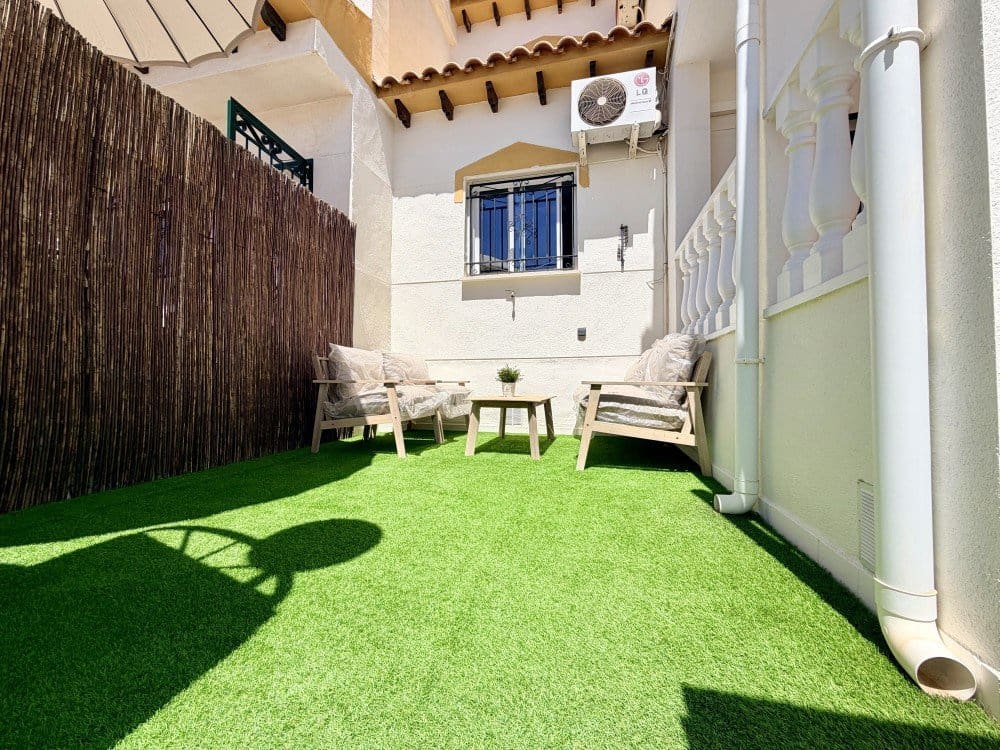 Casa de 3 habitaciones en Orihuela Costa en venta con piscina garaje - 277.900 € (Ref: 10084430)