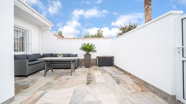 3 soveværelse Bungalow til salg i Parque de las Naciones, Torrevieja med garage - € 169.000 (Ref: 10084433)