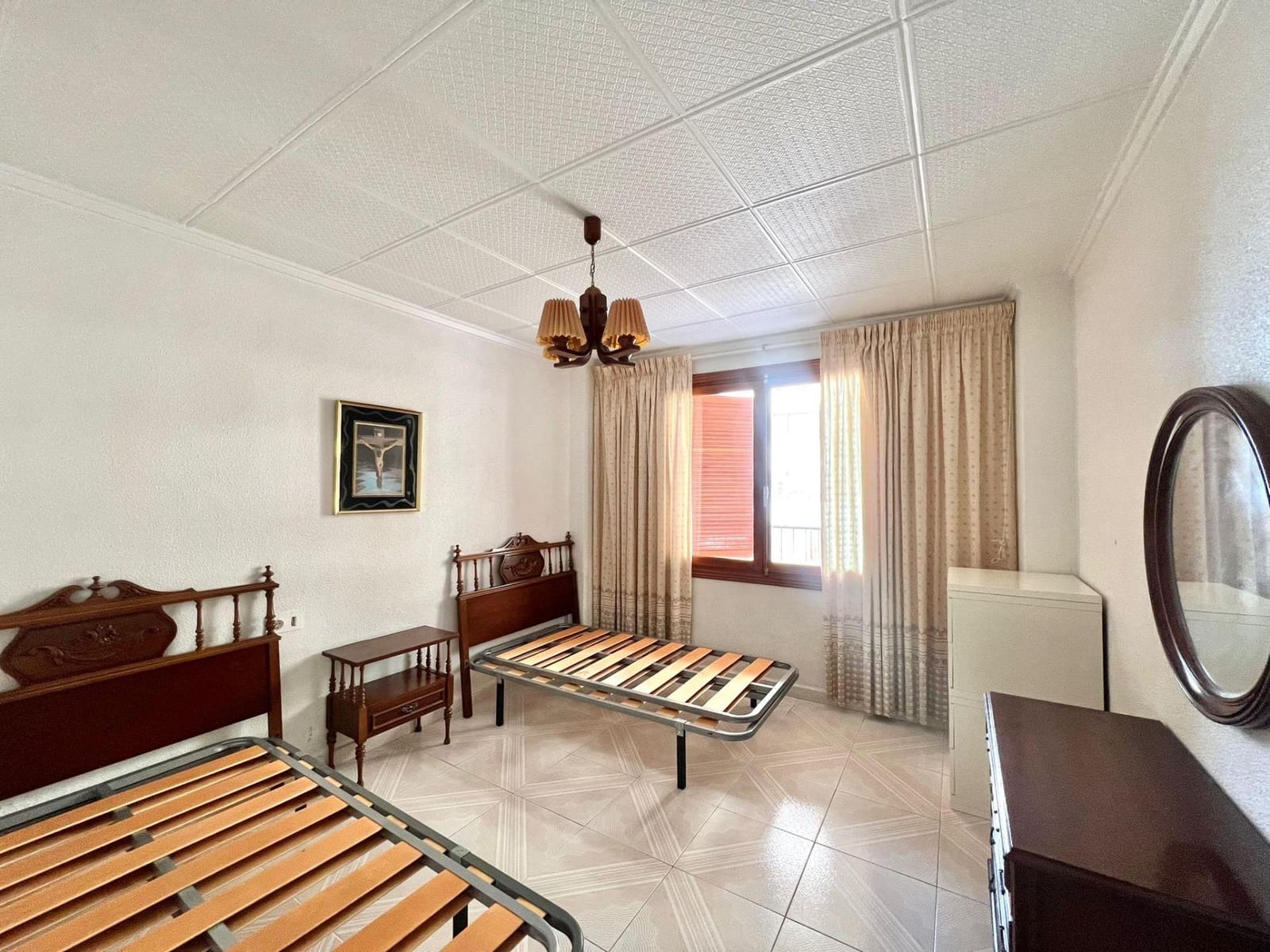 Apartamento de 3 habitaciones en Torrevieja en venta con piscina - 249.900 € (Ref: 10084449)