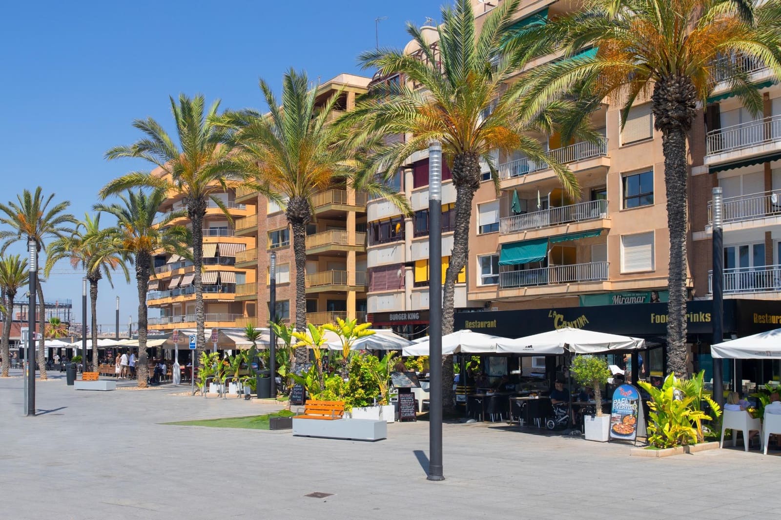 Apartamento de 3 habitaciones en Torrevieja en venta - 190.000 € (Ref: 10084496)