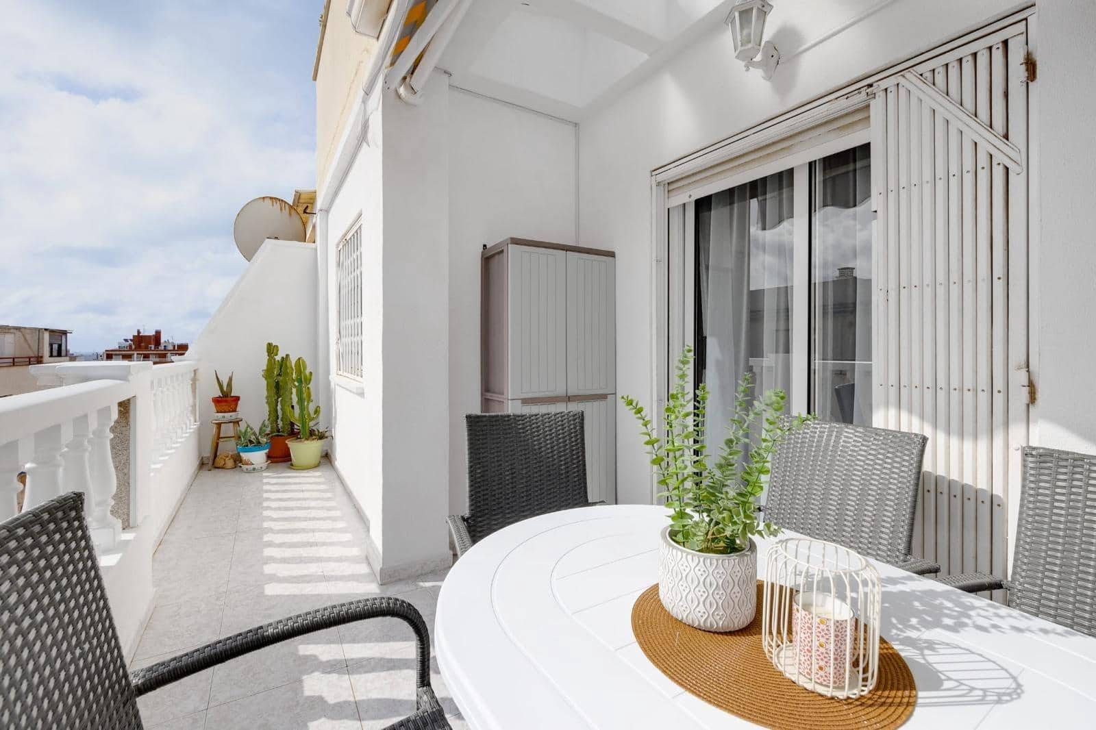 2 makuuhuone Huoneisto myytävänä paikassa Torrevieja - 190 000 € (Ref: 10084521)