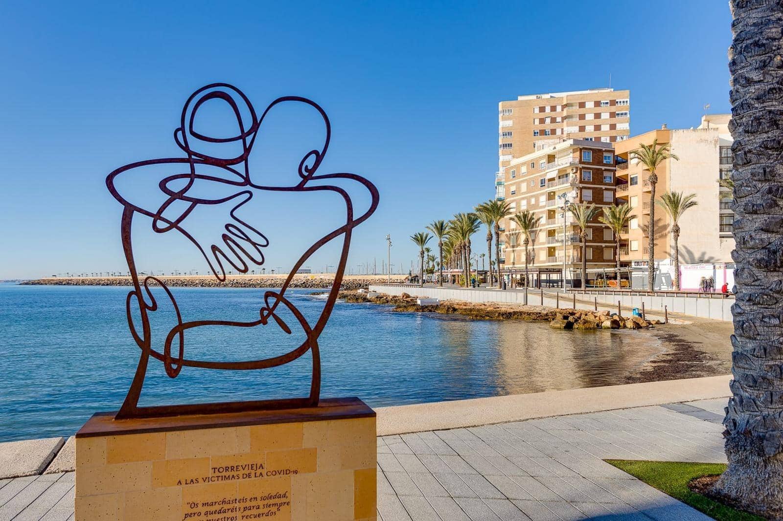 2 makuuhuone Huoneisto myytävänä paikassa Torrevieja - 190 000 € (Ref: 10084521)