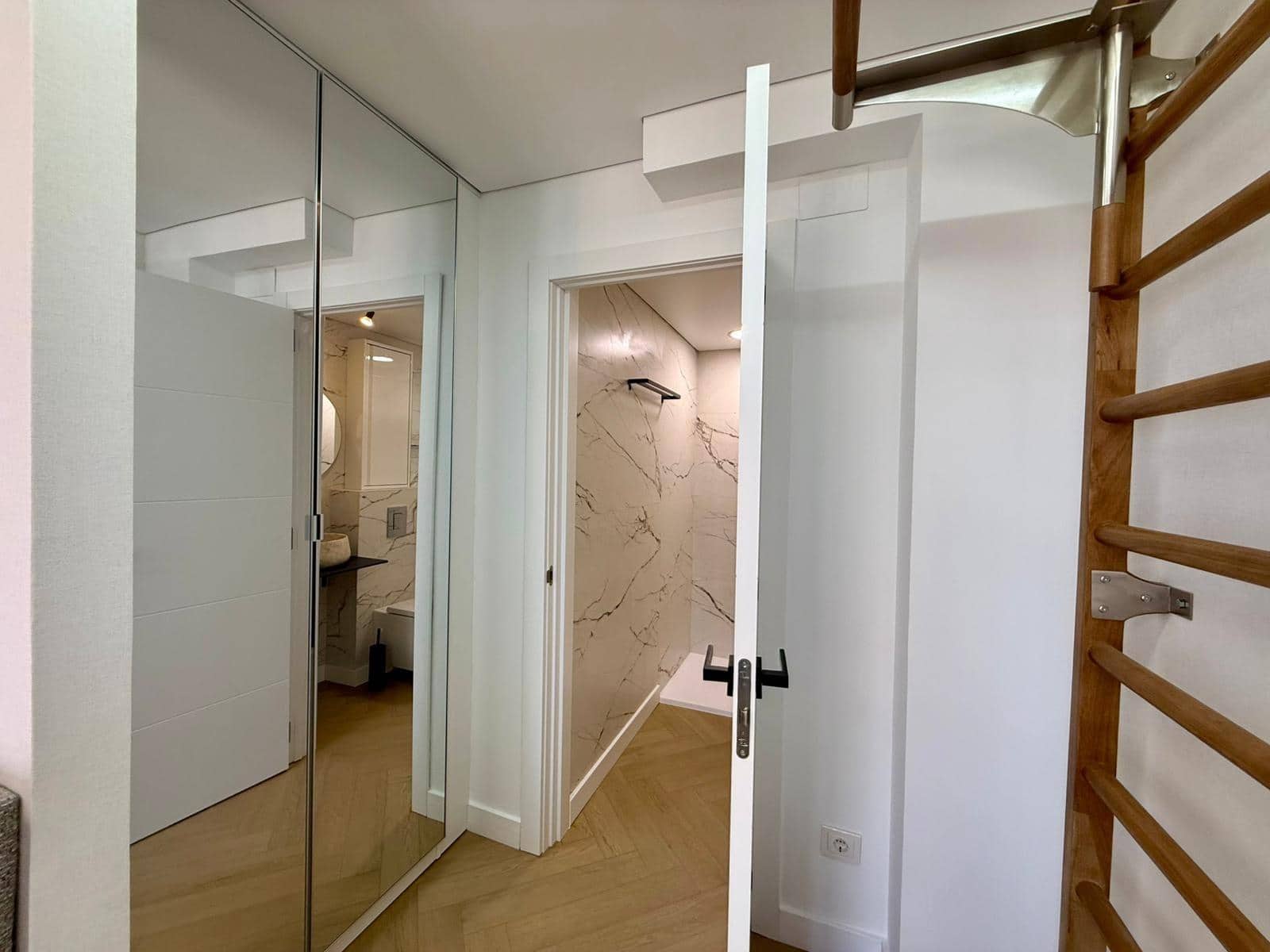 4 sovrum Lägenhet till salu i Guardamar del Segura med pool - 465 000 € (Ref: 10084543)
