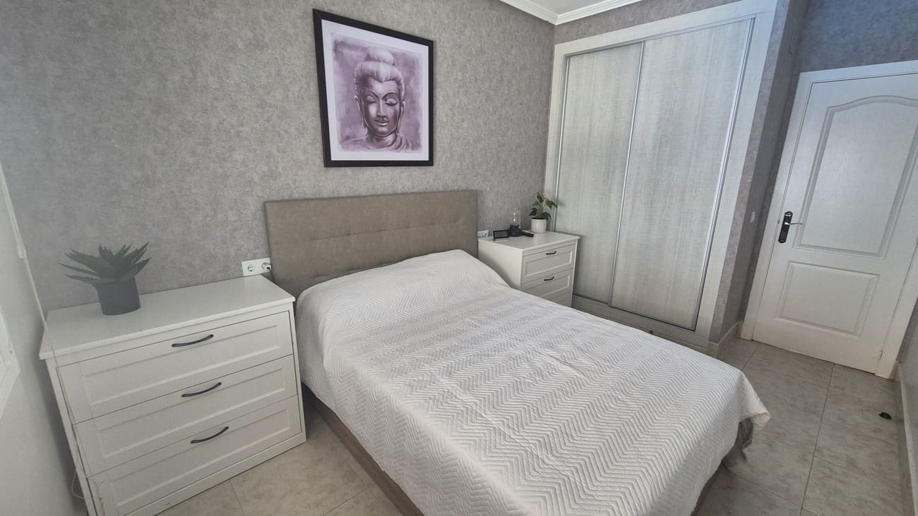 2 chambre Villa/Maison Semi-Mitoyenne à vendre à San Miguel de Salinas avec piscine garage - 240 000 € (Ref: 10084567)
